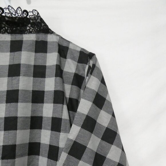 Unbranded | P2P 21.5 inches measured | Plaid and Lace Long Sleeve Dress - Picture 12 of 16